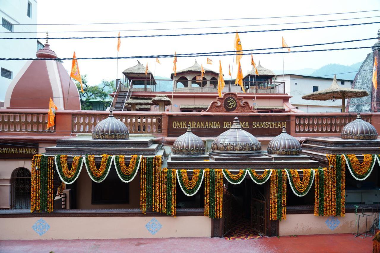 Vedic Dham Ganga Hotel Rishikesh Exterior photo